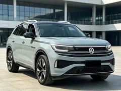 2023 Volkswagen Tavendor 380TSI 4WD R-Line — фото 3