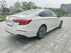 2022 Honda Inspire Hybrid 2.0L, белый — фото 9