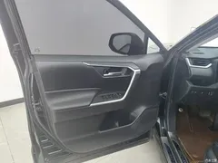 2021 Toyota Wildlander New Energy High Performance 2.5L 2WD Jinqing — фото 7