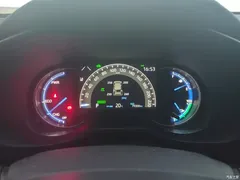 2021 Toyota Wildlander New Energy High Performance 2.5L 2WD Jinqing — фото 14