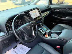 2023 Toyota Vellfire Crown Hybrid 2.5L HV Luxury — фото 12