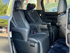 2023 Toyota Vellfire Crown Hybrid 2.5L HV Luxury — фото 15