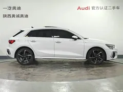 2023 Audi A3 Sportback 35 TFSI stylish and sporty, белый — фото 3