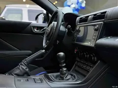 2023 Subaru BRZ 2.4L MT 10th Anniversary — фото 13