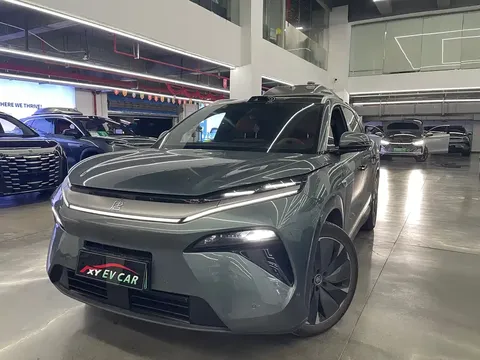 2025 BYD Tang L 175KM