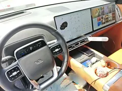 2025 Li Auto L9 Ultra, чёрный — фото 10