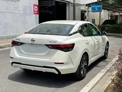 2022 Nissan Sylphy 1.6L XL CVT, белый — фото 7