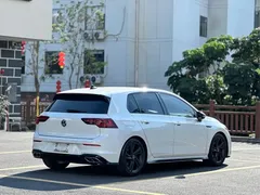 2023 Volkswagen Golf 280TSI DSG R-Line, белый — фото 14
