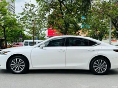 2022 Lexus ES 300h Excellence, белый — фото 7