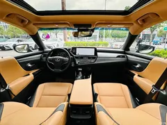 2022 Lexus ES 300h Excellence, белый — фото 24