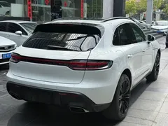2022 Porsche Macan 2.0T, белый — фото 12