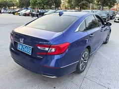 2018 Honda Accord Hybrid 2.0L V, синий — фото 3