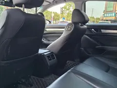 2018 Honda Accord Hybrid 2.0L V, синий — фото 9