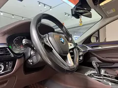 2021 BMW 5 Series 530Li Leading Luxury Package — фото 17