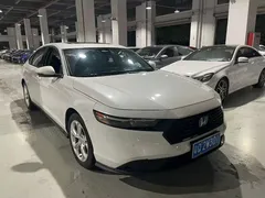 2023 Honda Accord 260TURBO, белый — фото 3