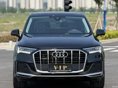 2023 Audi Q7 45 TFSI quattro S line sporty, чёрный — фото 2