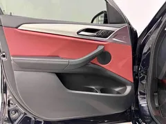 2022 BMW X4 xDrive 25i M, чёрный — фото 18