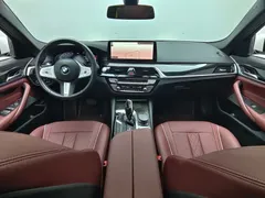 2022 BMW 5 Series 525Li M Sport Package, белый — фото 8