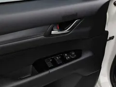 2022 Mazda CX-5 2.0L AT 2WD, белый — фото 9