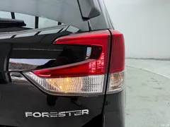 2022 Subaru Forester 2.0i AWD Luxury EyeSight, чёрный — фото 21