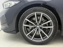 2023 BMW 3 Series 320Li M Sport Package, чёрный — фото 20