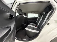 2022 Toyota Yaris L Zhixuan X 1.5L CVT PLUS, белый — фото 9
