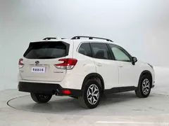 2022 Subaru Forester 2.0i AWD Luxury EyeSight, белый — фото 6