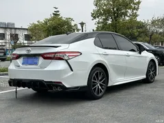 2021 Toyota Camry 2.5S Fashion — фото 5