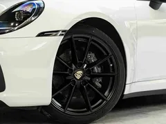 2022 Porsche 911 Targa 4 3.0T, белый — фото 6