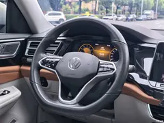2021 Volkswagen Touron 380TSI 4WD respects Flagship — фото 9