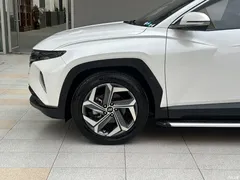 2021 Hyundai Tucson Tucson L 1.5T DCT LUX Premium, белый — фото 3