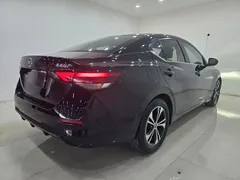 2021 Nissan Sylphy 1.6L XL CVT, чёрный — фото 9
