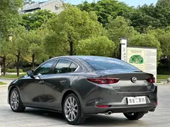 2021 Mazda 3 2.0L AT — фото 14