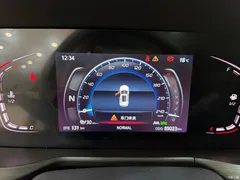 2021 Changan CS75PLUS 1.5T AT Premium Type, белый — фото 11