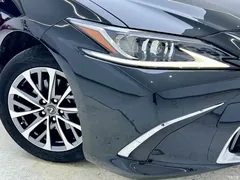 2022 Lexus ES 200 Excellence, чёрный — фото 19