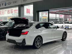 2023 BMW 3 Series 3 320Li M, белый — фото 16