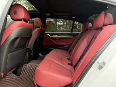 2022 BMW 5 Series 5 530Li M, белый — фото 6