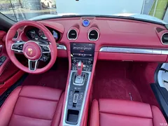 2022 Porsche 718 Boxster 2.0T, белый — фото 10