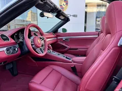 2022 Porsche 718 Boxster 2.0T, белый — фото 13