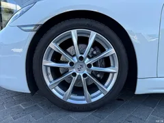 2022 Porsche 718 Boxster 2.0T, белый — фото 14