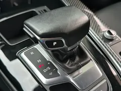 2022 Audi A4L 45 TFSI quattro, белый — фото 25