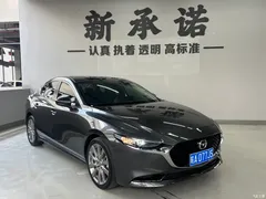 2022 Mazda Axela 2.0L AT quality and elegance — фото 3