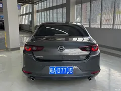 2022 Mazda Axela 2.0L AT quality and elegance — фото 14