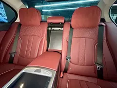 2021 BMW 5 Series 530Li, чёрный — фото 26