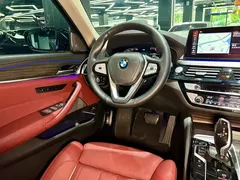 2021 BMW 5 Series 530Li, чёрный — фото 27