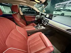 2021 BMW 5 Series 530Li, чёрный — фото 41