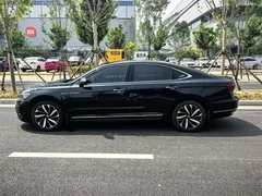2022 Volkswagen Passat 330TSI Luxury, чёрный — фото 9