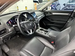 2022 Honda Accord Hybrid 2.0L, чёрный — фото 13