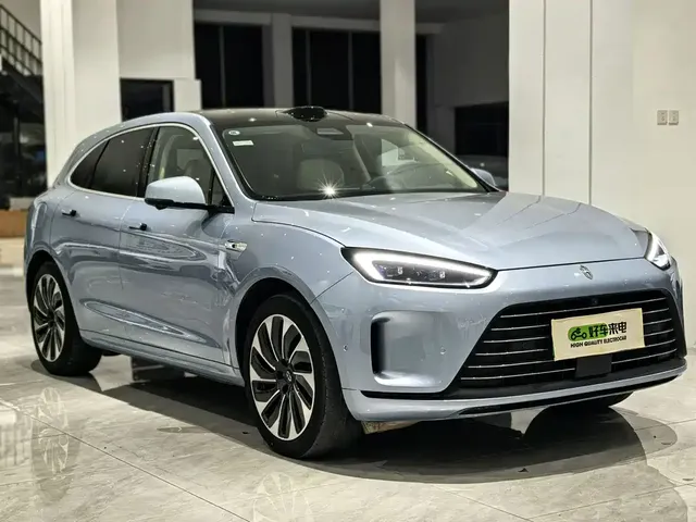 2023 Aito M5 4WD