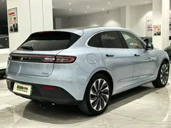2023 Aito M5 4WD, синий — фото 4
